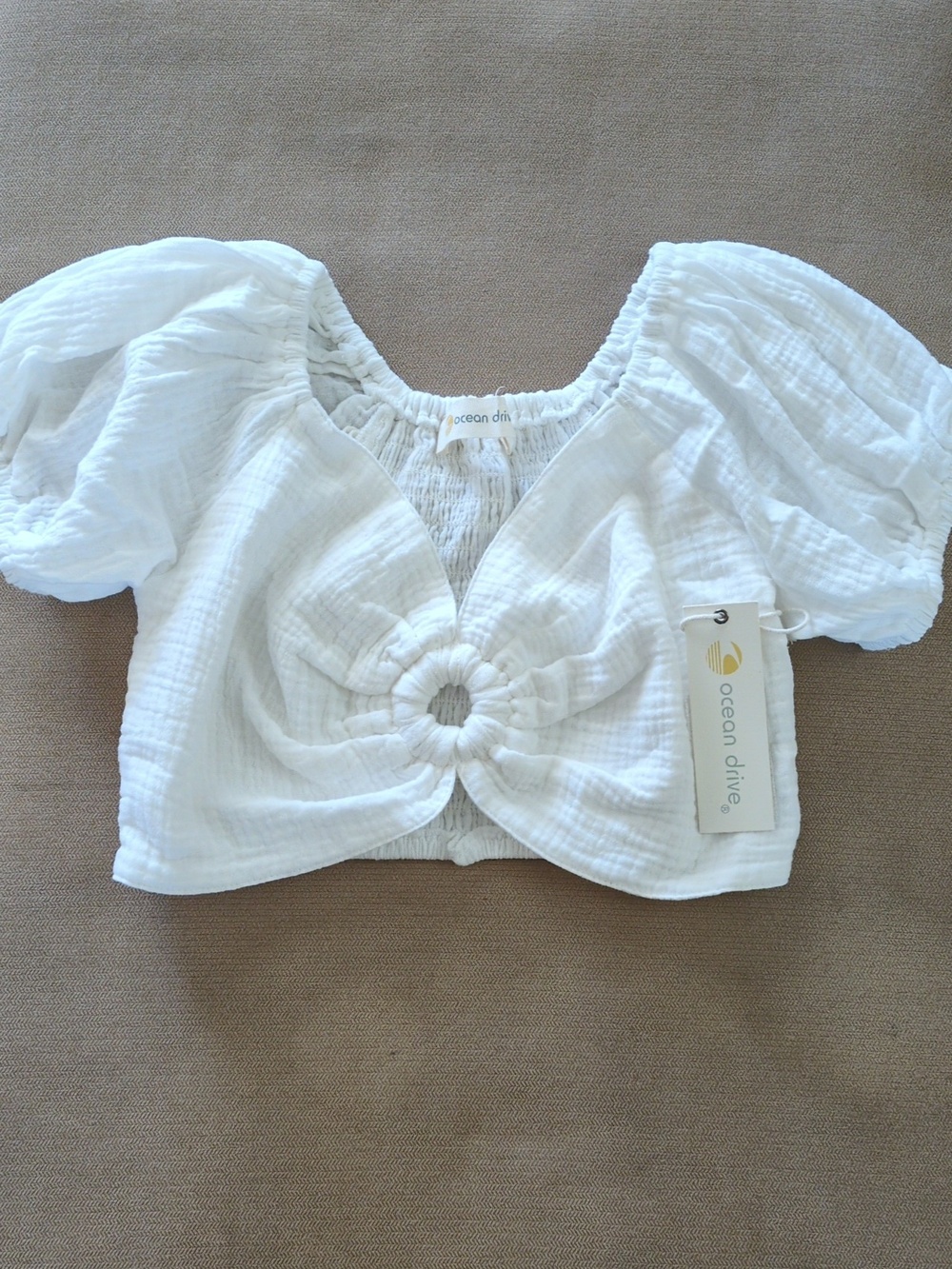 Ocean Drive Puff Sleeve Circle Ring Crop Top Size L